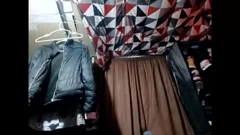 Snapshot of meketrefe666 chatting on February 21, 9:38 pm meketrefe666 online show from February 21, 9:38 pm