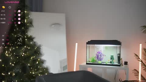 MELANIE  PVT ONLY 60TK PER MIN online show from December 10, 5:22 pm