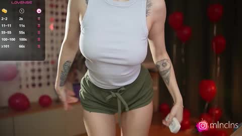 Snapshot of mel_collins chatting on February 8, 9:07 pm MELANIE PVT ONLY 60TK PER MIN online show from February 8, 9:07 pm