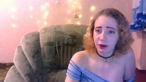 Snapshot of mel_mellie chatting on January 16, 10:34 pm Mel Mellie online show from January 16, 10:34 pm