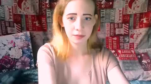 Snapshot of mel_mellie chatting on March 8, 2:51 pm Mel Mellie online show from March 8, 2:51 pm