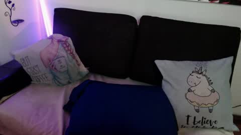 mel raise online show from February 4, 9:52 pm