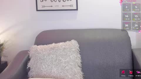 melan_owen online show from September 30, 11:04 am