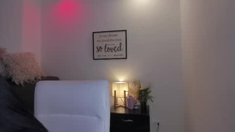 melan_owen online show from January 18, 11:03 am