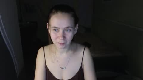 Snapshot of melania____ chatting on November 16, 7:41 pm Mila online show from November 16, 7:41 pm