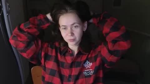 Snapshot of melania____ chatting on November 22, 7:35 pm Mila online show from November 22, 7:35 pm