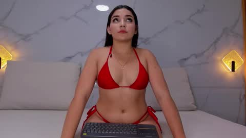 Melanie  online show from February 22, 6:50 pm