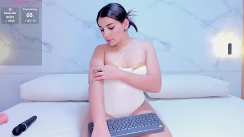 Melanie  online show from February 28, 7:15 pm