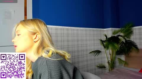 Melanie online show from October 13, 1:05 am