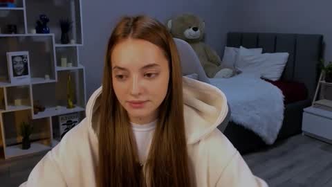 MelanieAlves online show from November 29, 6:11 pm