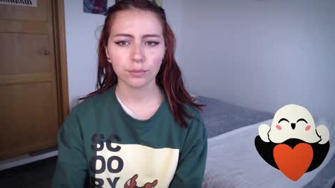 Snapshot of melanies_dream chatting on September 25, 1:37 pm Princess Consuela Banana Hammock online show from September 25, 1:37 pm