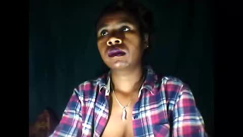 melanih online show from May 17, 4:10 am