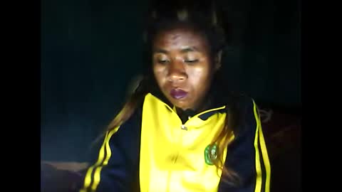 melanih online show from May 20, 1:56 am