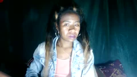 melanih online show from May 22, 2:08 am