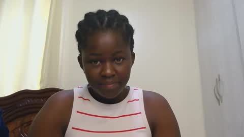 Snapshot of melanin_juicey8 chatting on April 18, 10:30 am melanin_juicey8 online show from April 18, 10:30 am