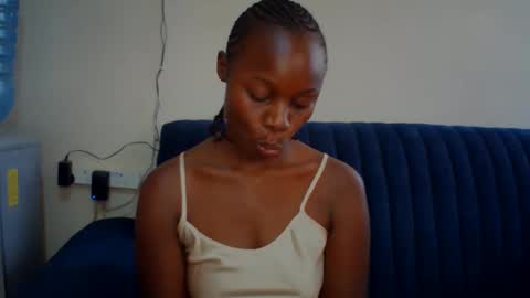 Snapshot of melanin_sassy96 chatting on February 5, 12:54 pm bad lil shawry online show from February 5, 12:54 pm