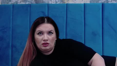 Snapshot of melanniebrown chatting on December 31, 6:27 am melanniebrown online show from December 31, 6:27 am