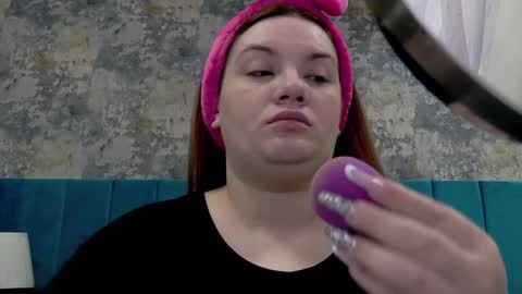 Snapshot of melanniebrown chatting on February 2, 7:41 am melanniebrown online show from February 2, 7:41 am