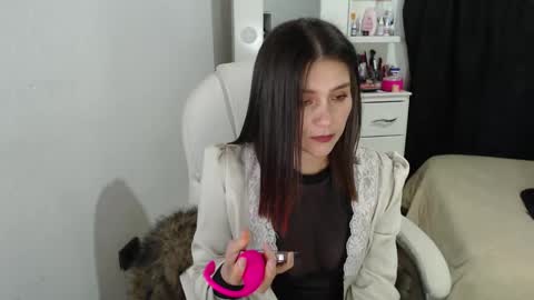 Melannie online show from January 30, 5:39 pm