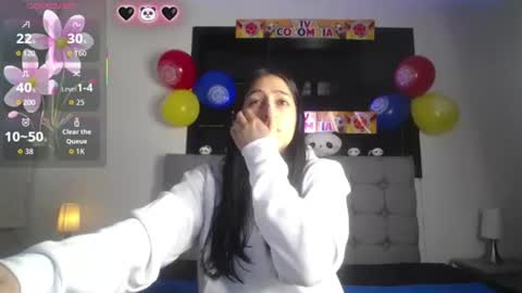 Snapshot of melanny_petite chatting on June 24, 12:26 pm melanny_petite online show from June 24, 12:26 pm