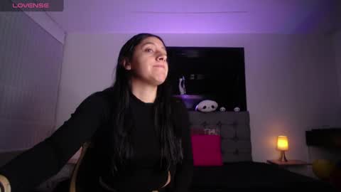 Snapshot of melanny_petite chatting on July 11, 12:19 pm melanny_petite online show from July 11, 12:19 pm