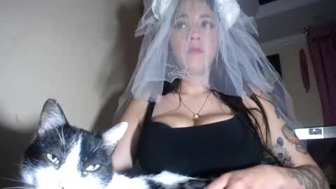 melany online show from November 26, 4:13 am