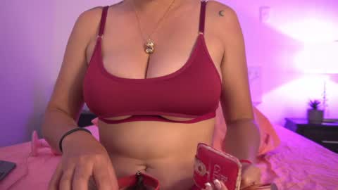 melany online show from January 2, 8:24 pm
