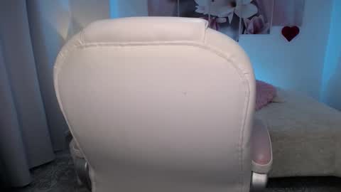 melany online show from March 5, 11:01 pm