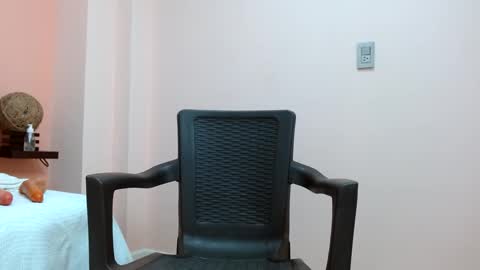 Snapshot of melanysun chatting on December 7, 4:03 pm Melany online show from December 7, 4:03 pm