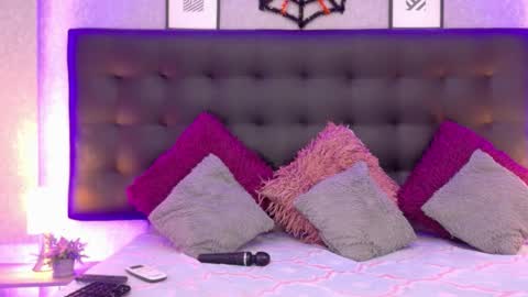 Snapshot of meleekxxx chatting on October 25, 8:25 pm MeleekXXX online show from October 25, 8:25 pm