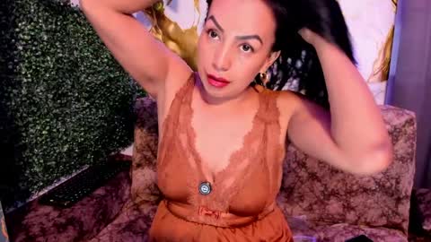 MeleekXXX online show from May 27, 8:17 pm