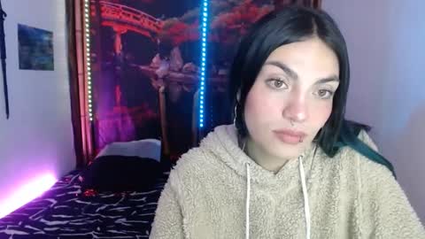 melhiza online show from February 22, 5:44 am