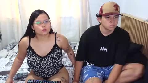 Meli And Sebas online show from February 5, 7:51 pm