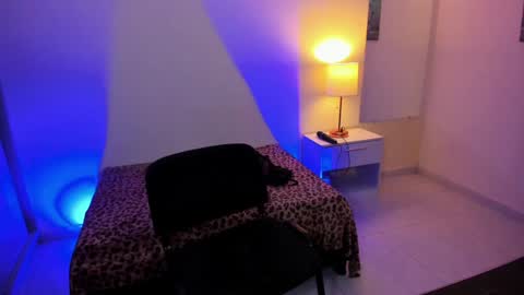 Melina Hope online show from January 22, 4:33 pm