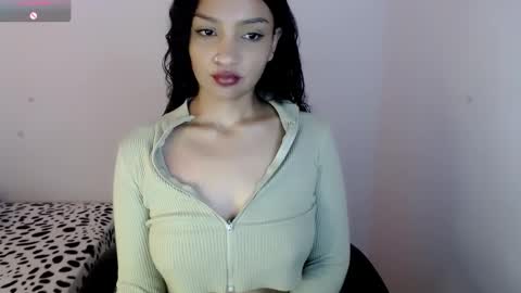 melinna706702 online show from February 17, 5:21 pm
