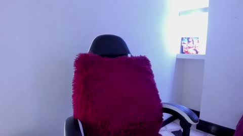 Snapshot of melisa_14 chatting on March 10, 11:48 am Melisa online show from March 10, 11:48 am