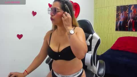 Snapshot of melisa_14 chatting on March 30, 4:08 pm Melisa online show from March 30, 4:08 pm