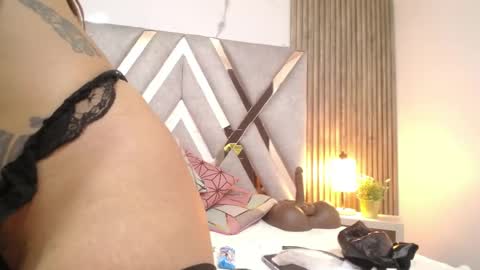 Snapshot of melisa_garcia chatting on April 24, 11:34 am Melissa online show from April 24, 11:34 am
