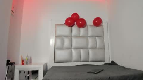 Snapshot of melisa_js_ chatting on May 27, 3:36 am melisa_js_ online show from May 27, 3:36 am