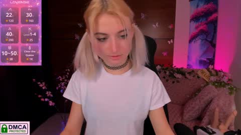Snapshot of melisa_white1 chatting on February 6, 9:06 pm Melisa online show from February 6, 9:06 pm