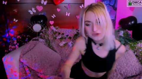 Snapshot of melisa_white1 chatting on February 20, 3:34 am Melisa online show from February 20, 3:34 am