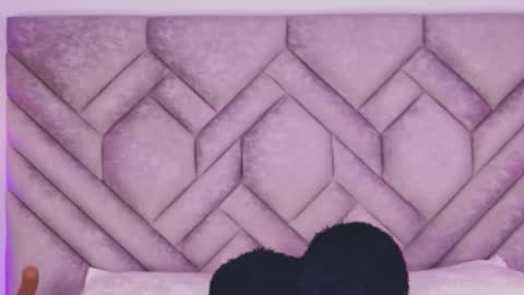 melisacooper_ online show from March 17, 8:45 pm