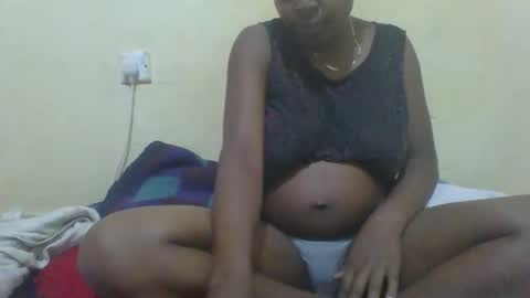 melisah254 online show from February 9, 5:17 pm