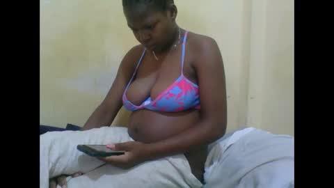 melisah254 online show from March 18, 9:56 am