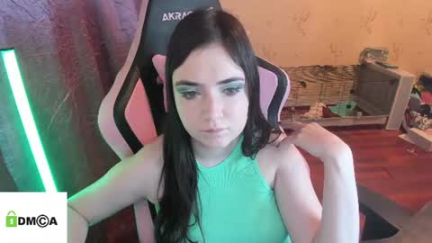 melisanilson online show from July 16, 9:32 pm