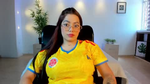Melissa  Everyday From 1430 to 2130 Col Time online show from June 17, 7:48 pm