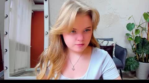 Sophia online show from October 23, 12:26 pm