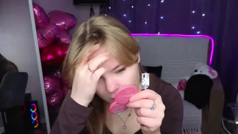 Sophia online show from February 18, 4:30 am