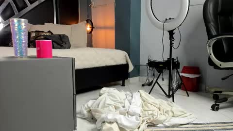 melissa_23_ online show from November 11, 11:43 am