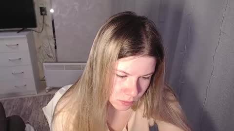 Snapshot of melissa__ray chatting on January 28, 2:32 am Melissa  Ray online show from January 28, 2:32 am